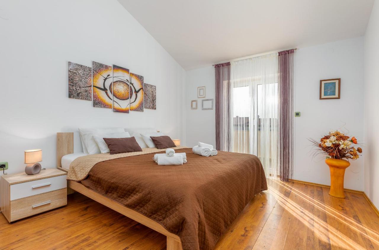 Villa Ostone Pola Esterno foto
